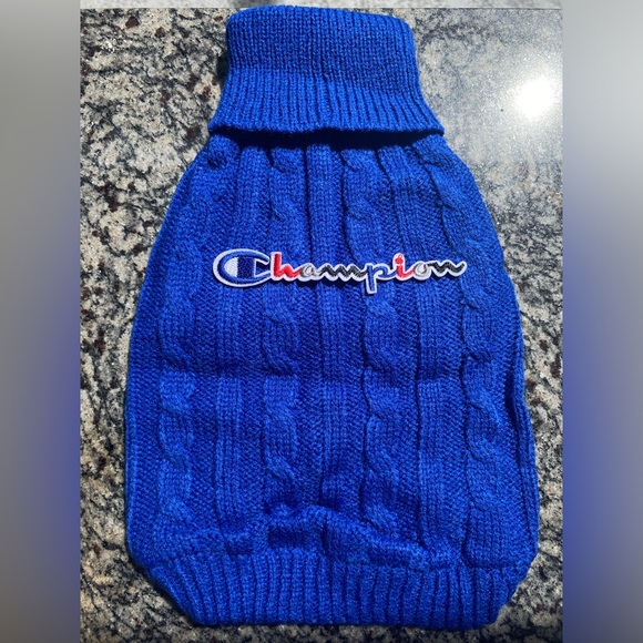 Champion fashion athlete dog cat turtleneck sweater  patch name sport warm cute - Picture 2 of 3